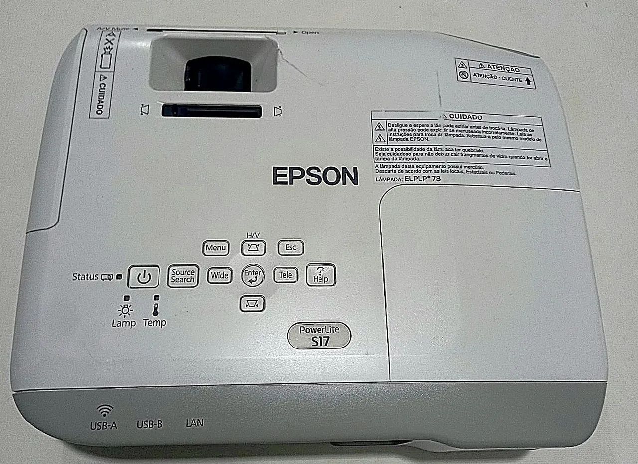 Projetor Epson S17 Brilho Forte Lâmpada Nova 200h de uso - Foto 2