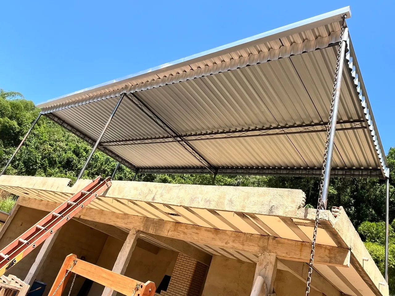 Oferecemos telhados de ferro galvanizado de todos os modelos!!!!