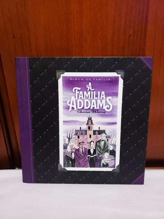 Livro A Família Addams