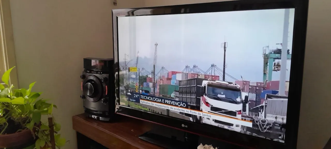 TV. LG 42 POLEGADAS
