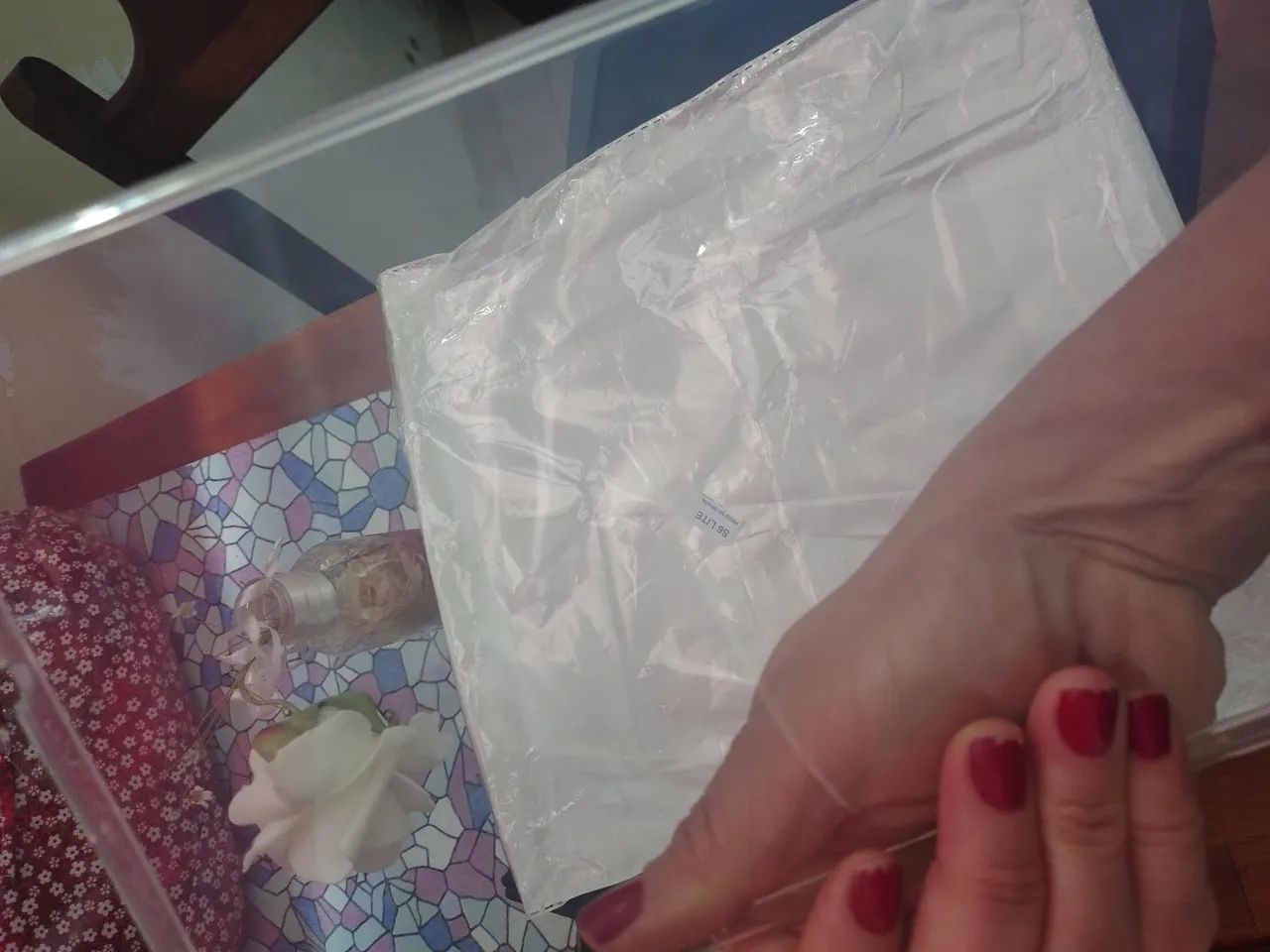 Capa para tablet S6 Lite Samsung NOVA transparente  - Foto 3