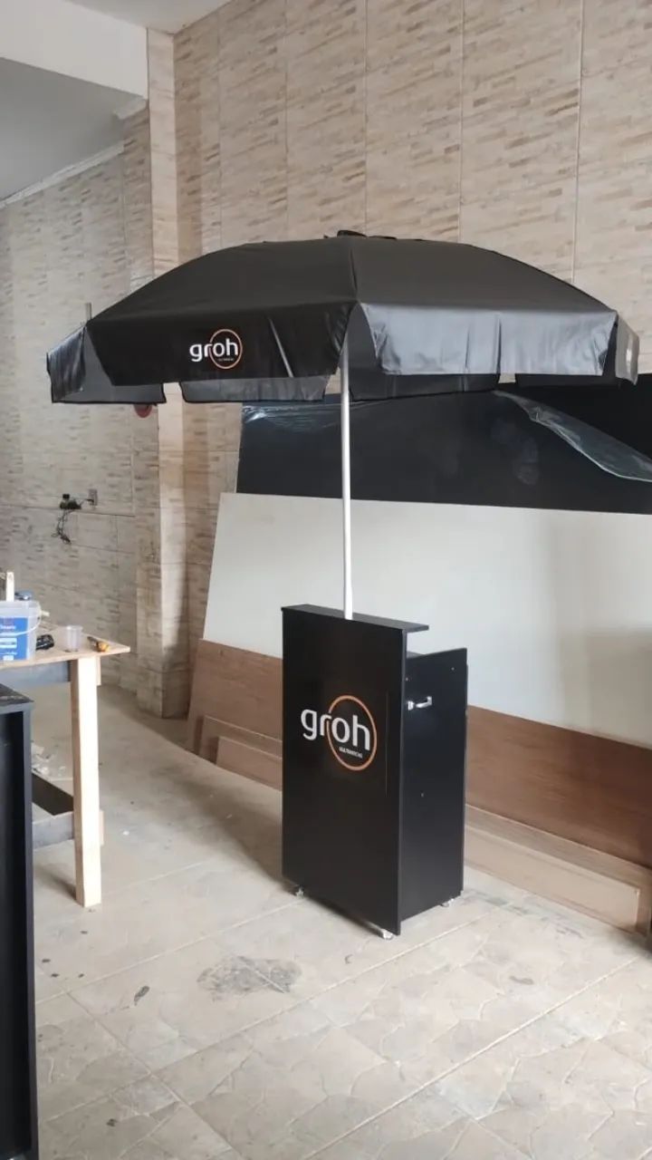 Balcão Valet Profissional + Guarda sol 2mt ( logo 30x30 Cortesia) - Foto 3