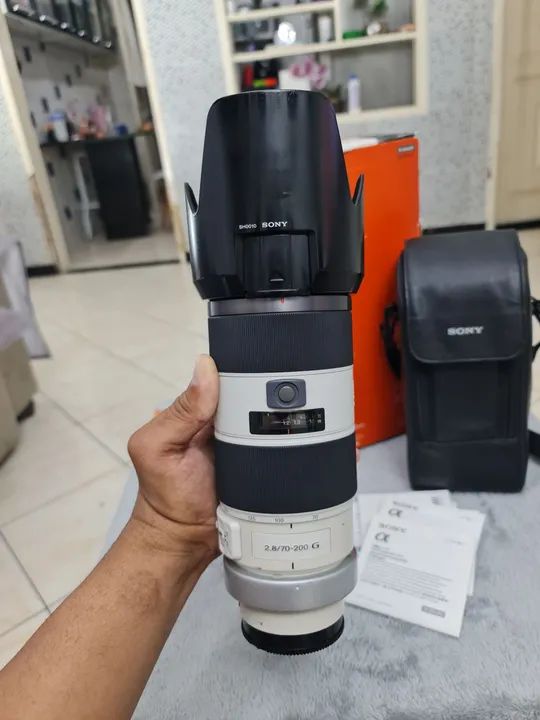 Lente Sony 70-200mm F/2.8 SSM G Master SAL-70200G<br> - Foto 2