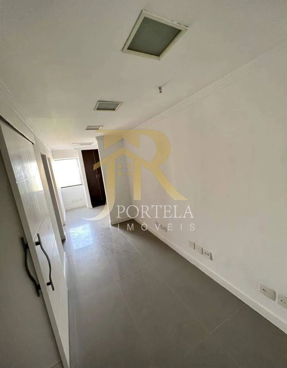 LOCAÇÃO: SALA COMERCIAL EM ÓTIMA LOCALIZAÇÃO NA BELA VISTA, PERTO DE HOSPITAIS E METRÔ