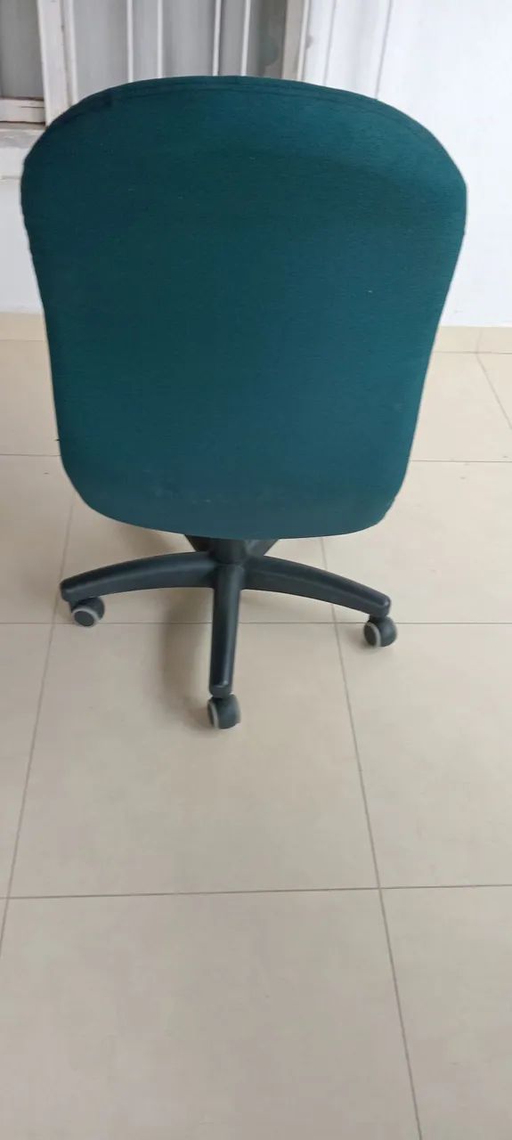 Cadeira de Escritório Giratória com Rodinhas - Foto 5