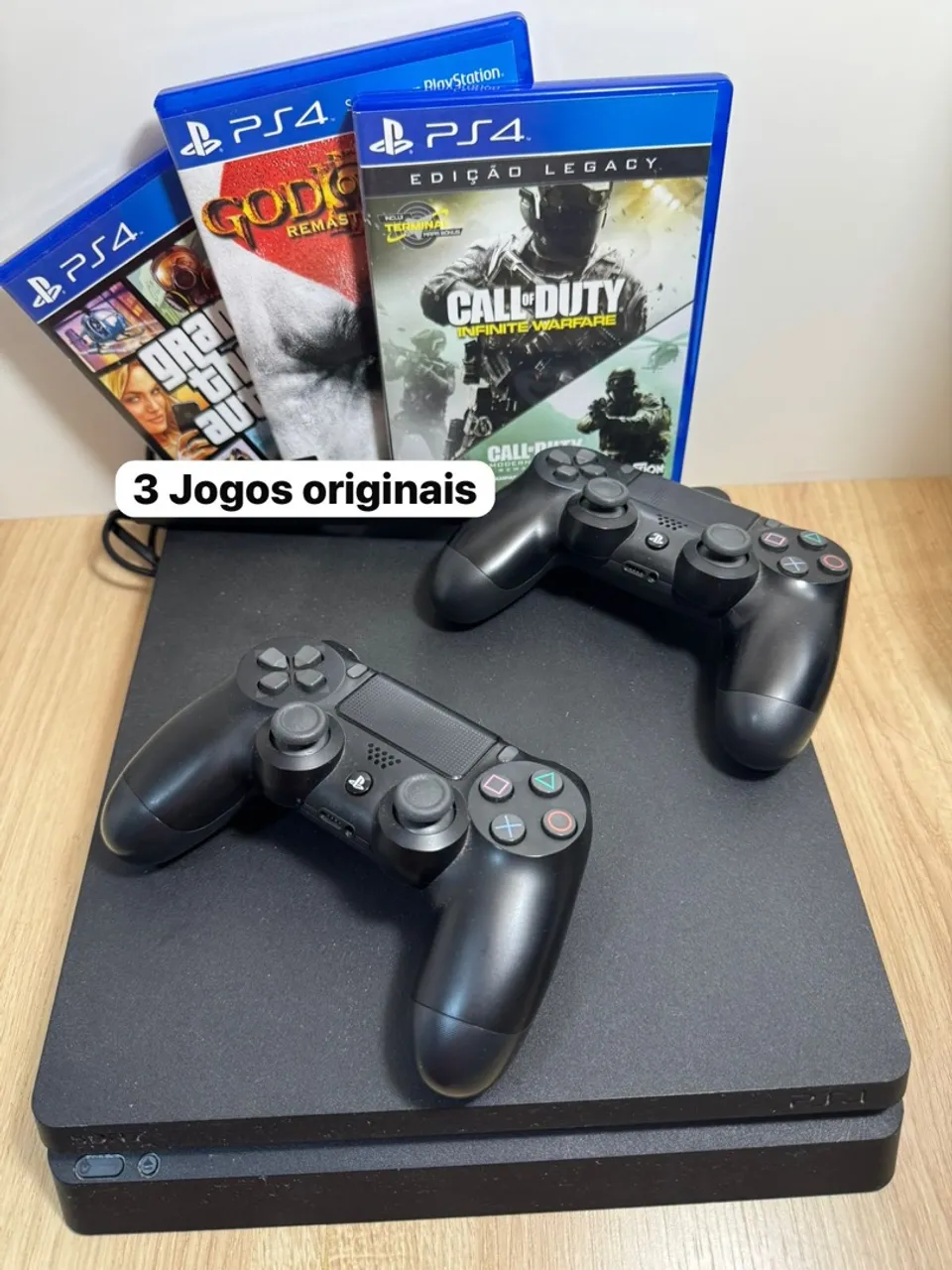 Playstation 4 Slim 1TB com 3 Jogos Originais e 2 Controles
