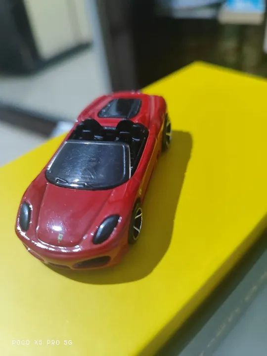 Miniatura Ferrari F430 SPIDER  Hot Wheels - Foto 2