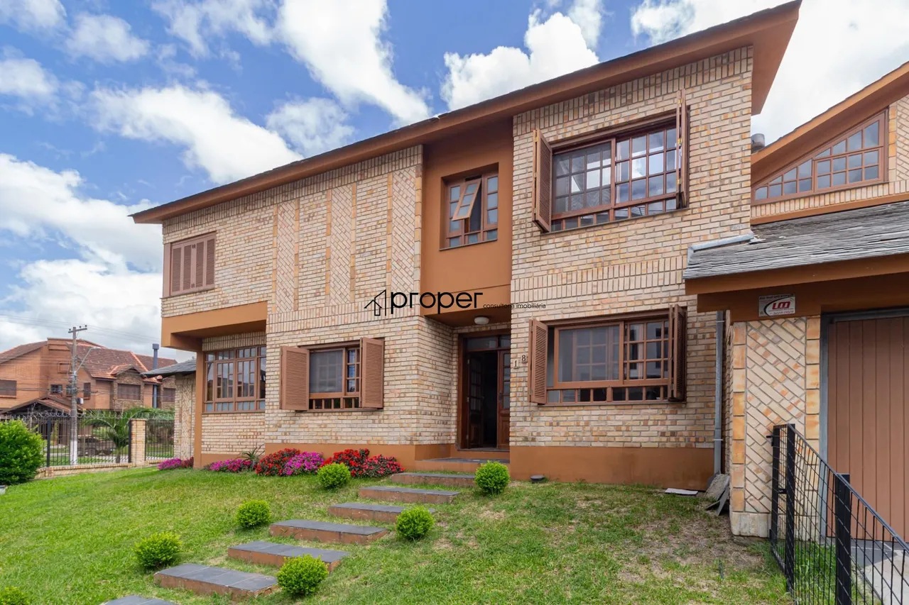 Casa com 5 dormitórios à venda, 378 m² no Areal - Pelotas/RS