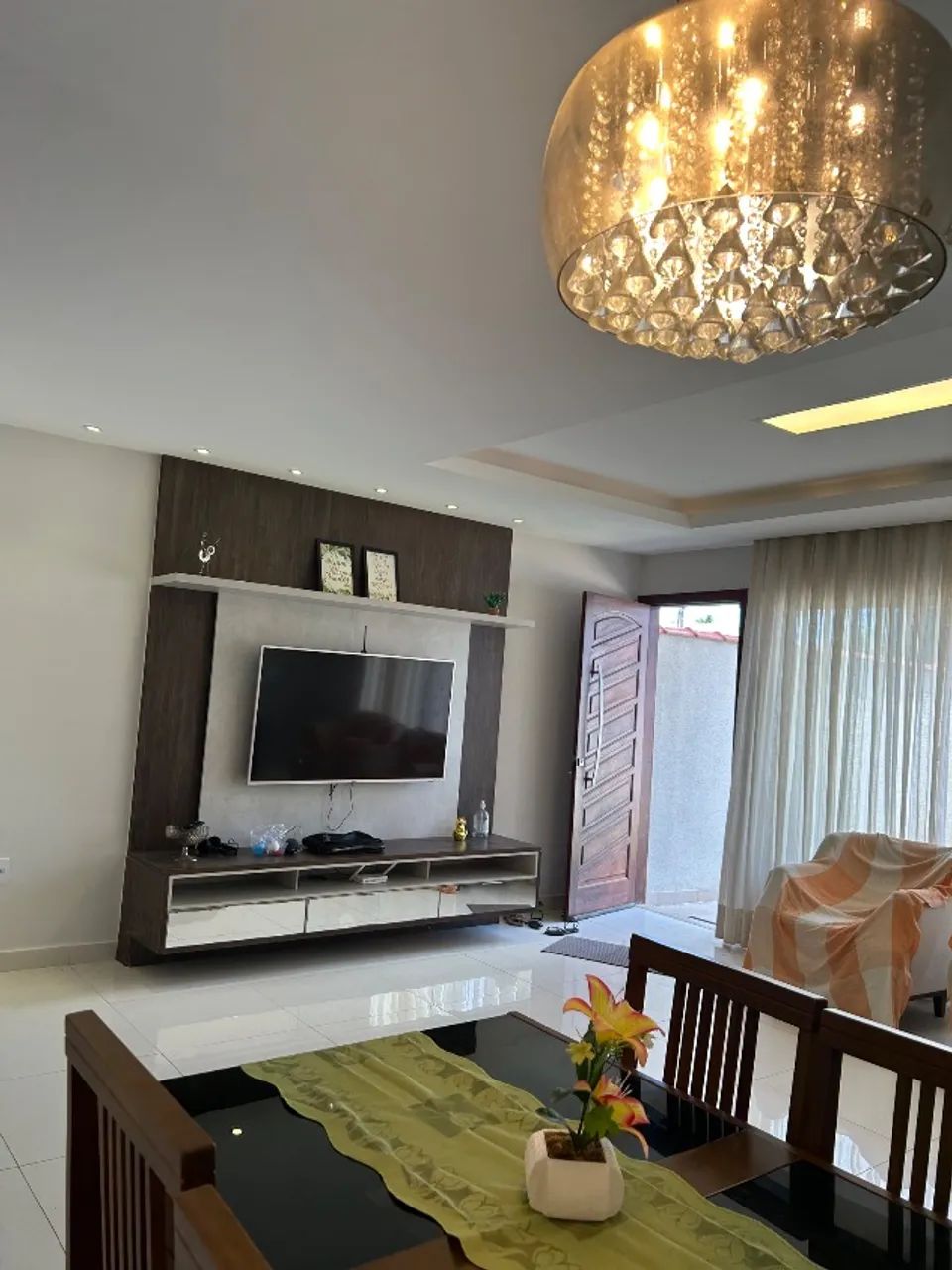 Vendo minha linda casa, pertinho da praia, em Costa Azul, Rio das Ostras  - Foto 2