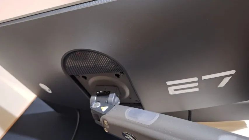 Monitor Alienware 27 QHD (180 Hz) - Foto 3