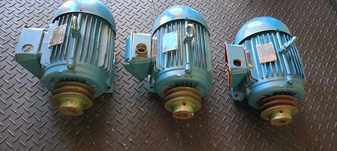 Motor elétrico 7.5 cv 380/660 Volts trifásico baixa rotação