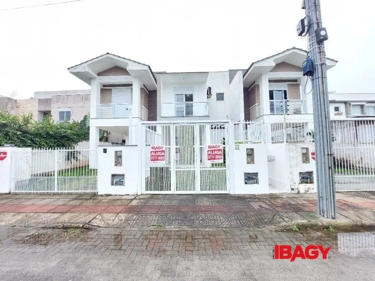 Excelente Casa 3 dormitório(s) em Ribeirão da Ilha - Florianópolis