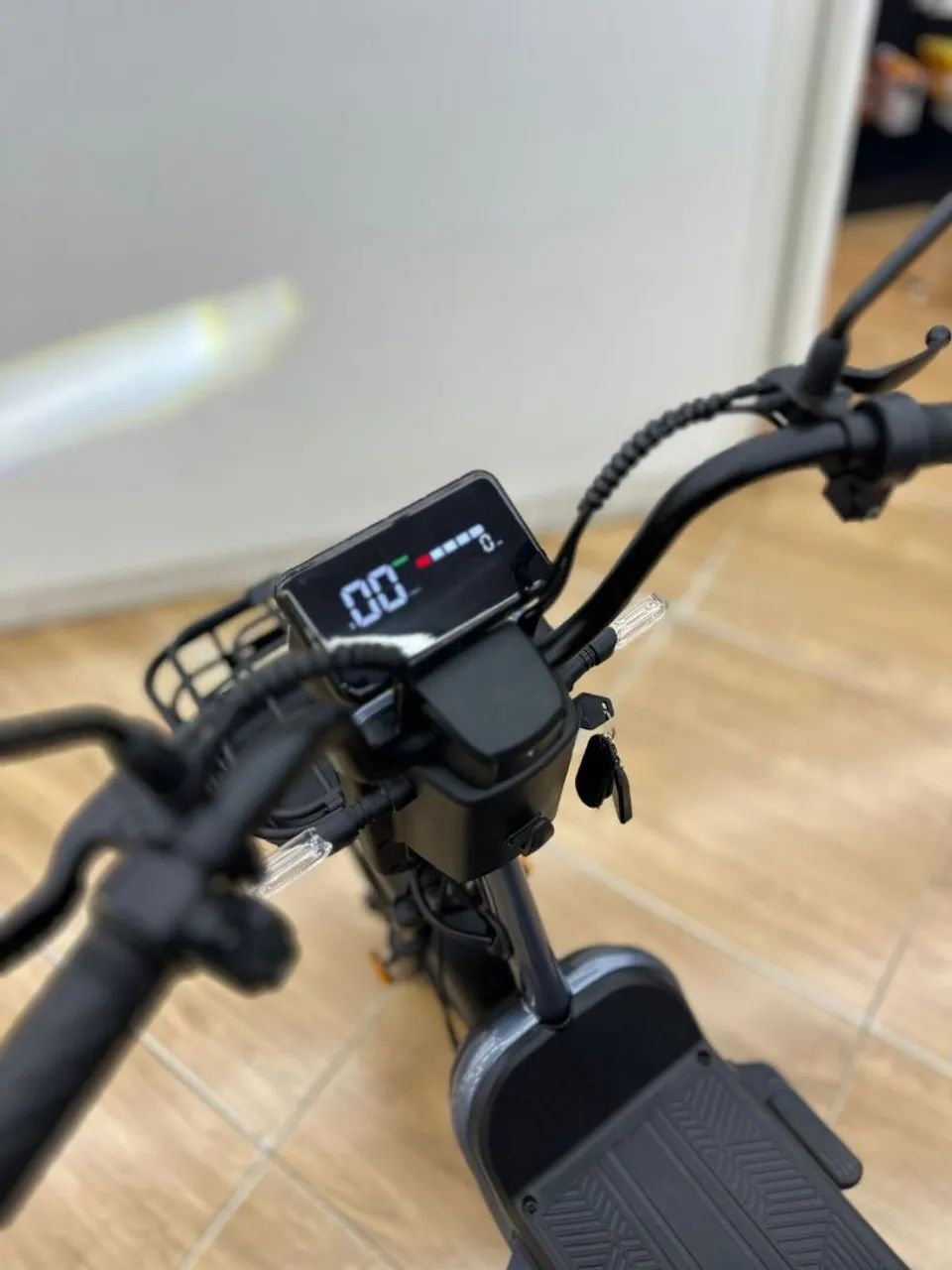 Scooter Elétrica 600w cores variadas - Foto 4