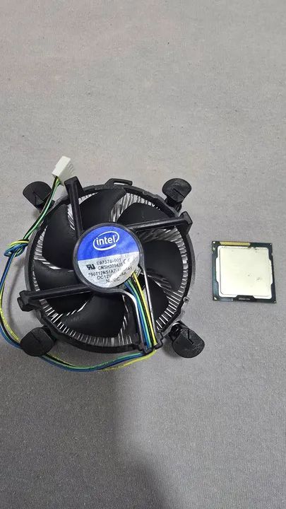 Processador Intel Core i7 3770 3.4GHz com cooler box