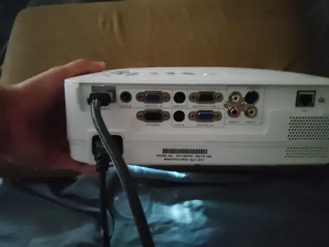 Projetor Nec NP-V260X + Cabo HDMI 5m - Foto 4