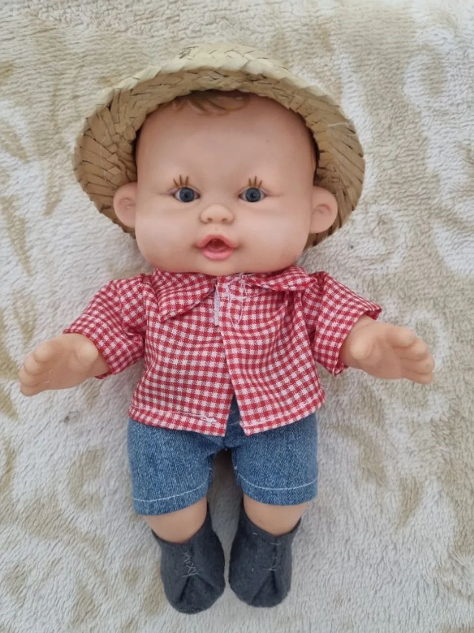 Boneco de chapéu