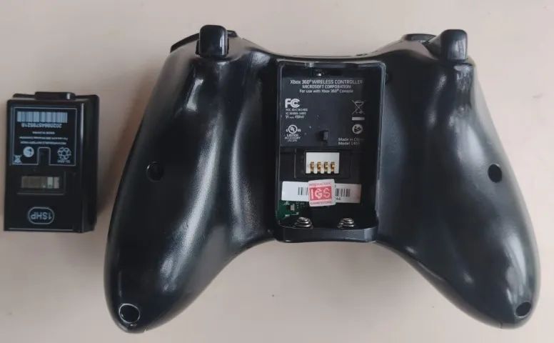 Controle Xbox 360 Original com defeito - Foto 3