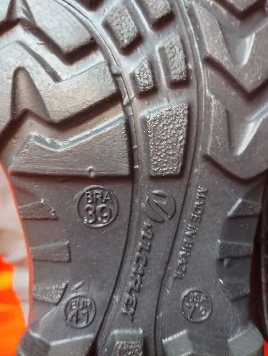 Colete refletivo e bota de segurança  - Foto 5