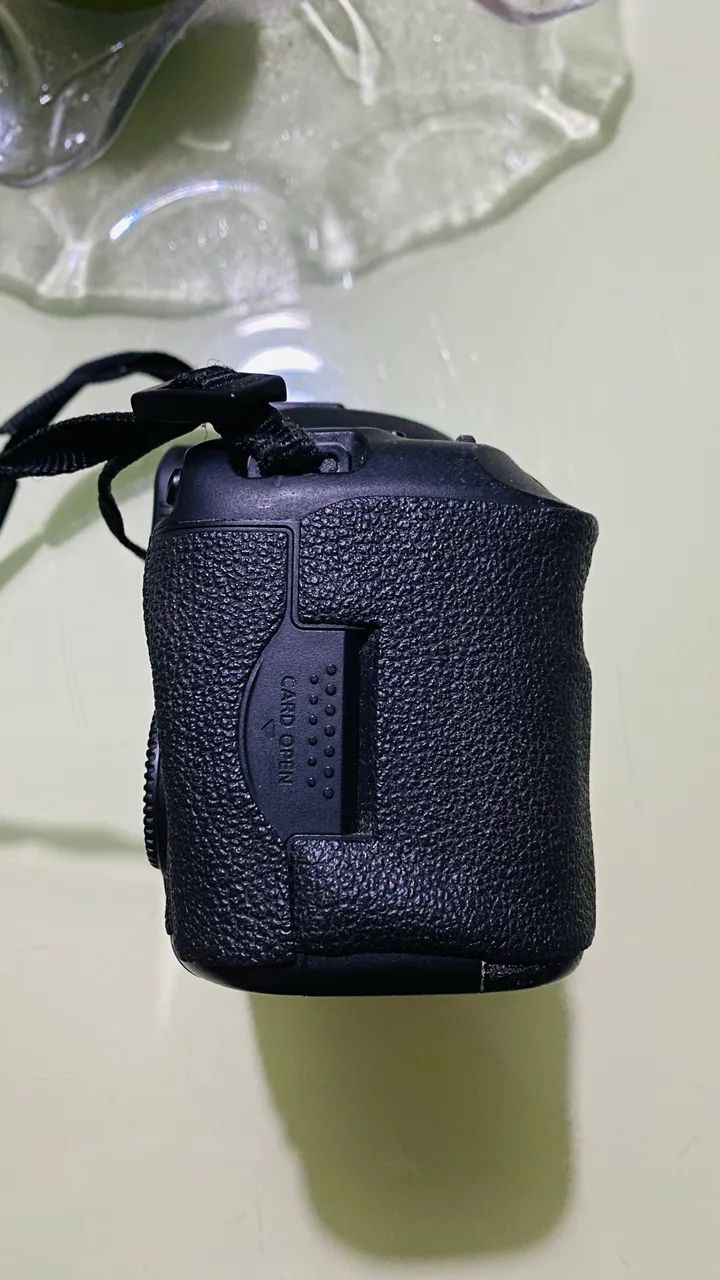 Câmera Canon 5D Mark III - Foto 3