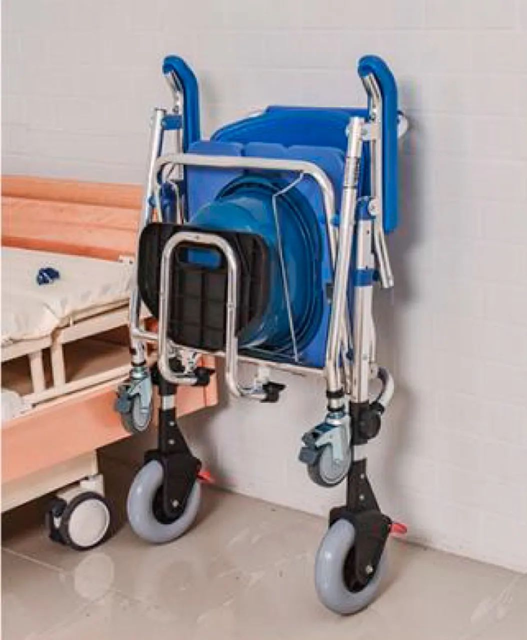 Cadeira de banho PROCIRURGICA 150kg PRO700 - Foto 3