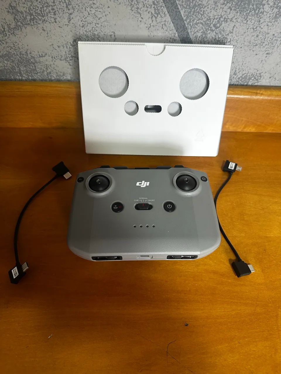 Controle Drone DJI Mini 3 NOVO - Obs. Nao serve no NEO