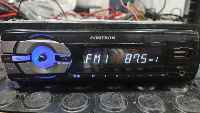 Positron 1-DIN Radio - Please read the description carefully. Positron automotive audio system SP2310BT, aesthetic damage