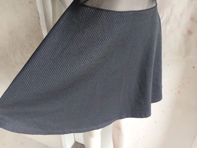 Vestido preto com bojo e transparência - Foto 4