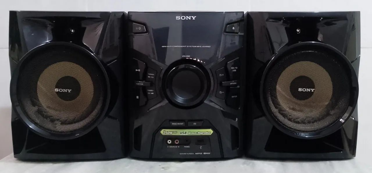 Aparelho de Som - Sony (DEFEITO)<br><br>Modelo MHC-EX66 com duas caixas de som acústica.