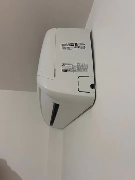 Ar Condicionado Electrolux Split Ecoturbo 9000 BTUS - Foto 3