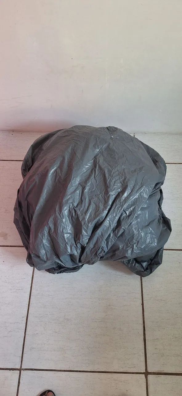 Capa de proteção para carro - Foto 3