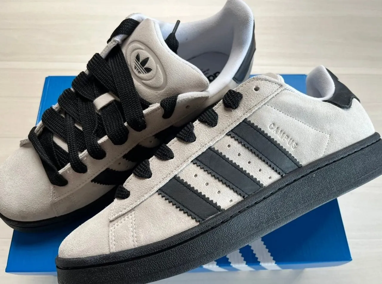 ADIDAS CAMPUS 00s n°41 - Troco em AIR FORCE n° 41
