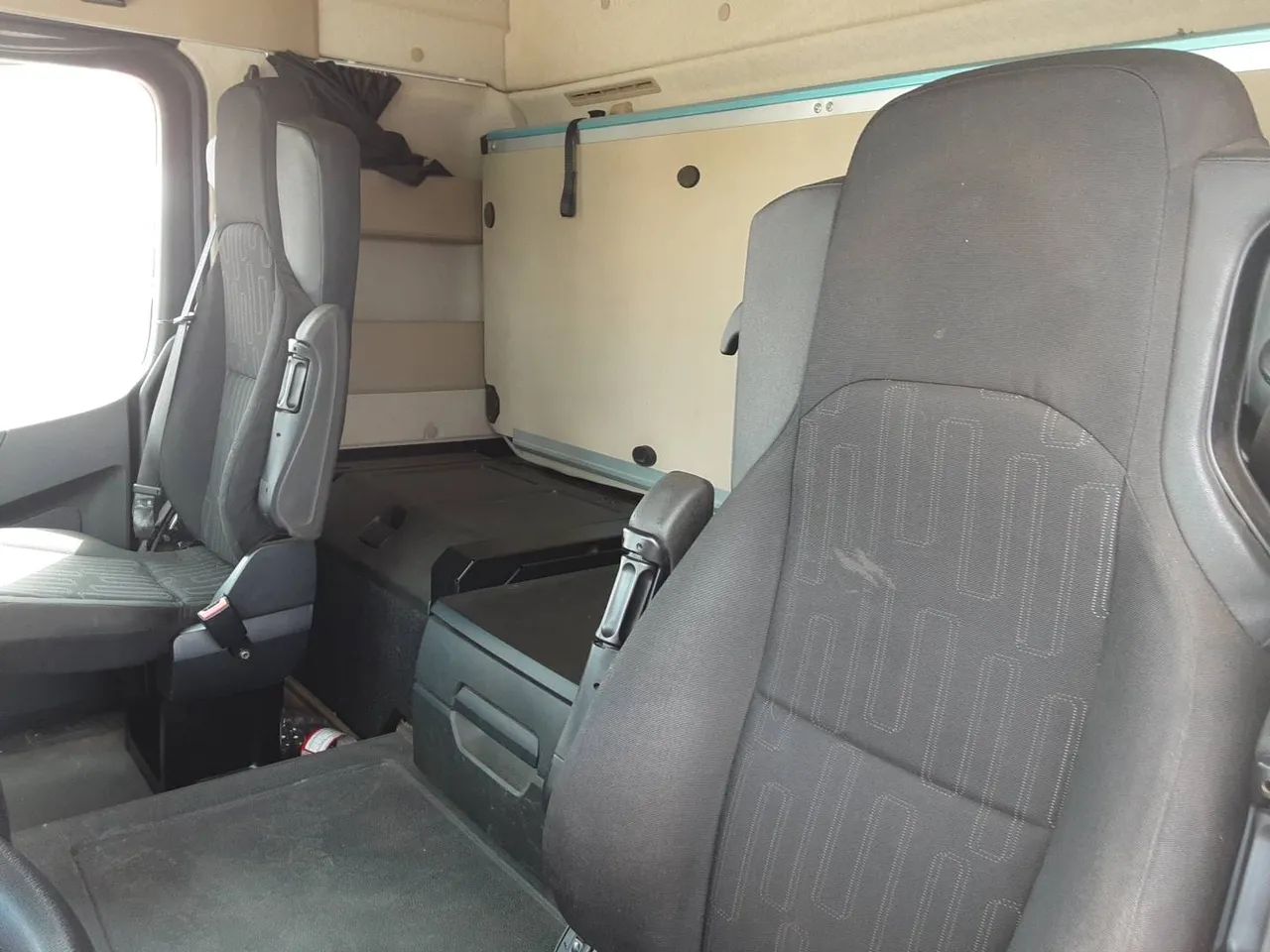 Mercedes-Benz Actros Actros 2651 MP5 LS 6x4 2p (diesel)(E5) 2022/2022 Vamos Seminovos Curi - Foto 10