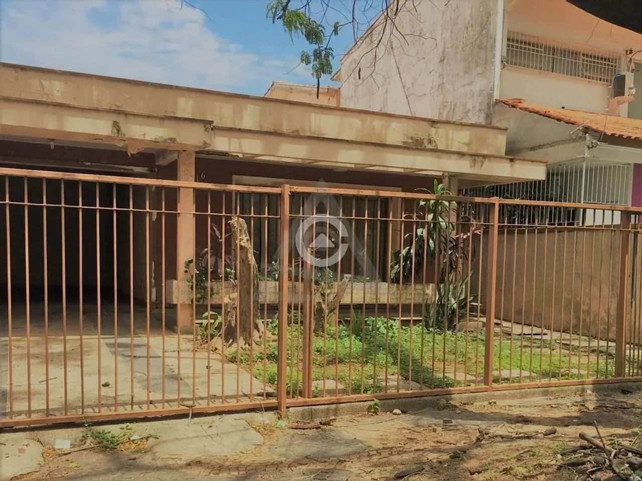 Casa à venda em Campinas, Cambuí, com 6 quartos, com 214 m²