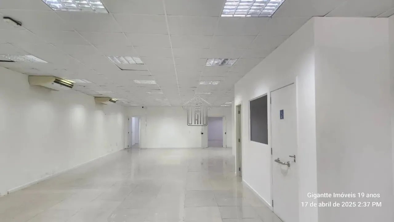 Salão (Salão Padrão) para Locação, 3 vaga(s), 437 m²