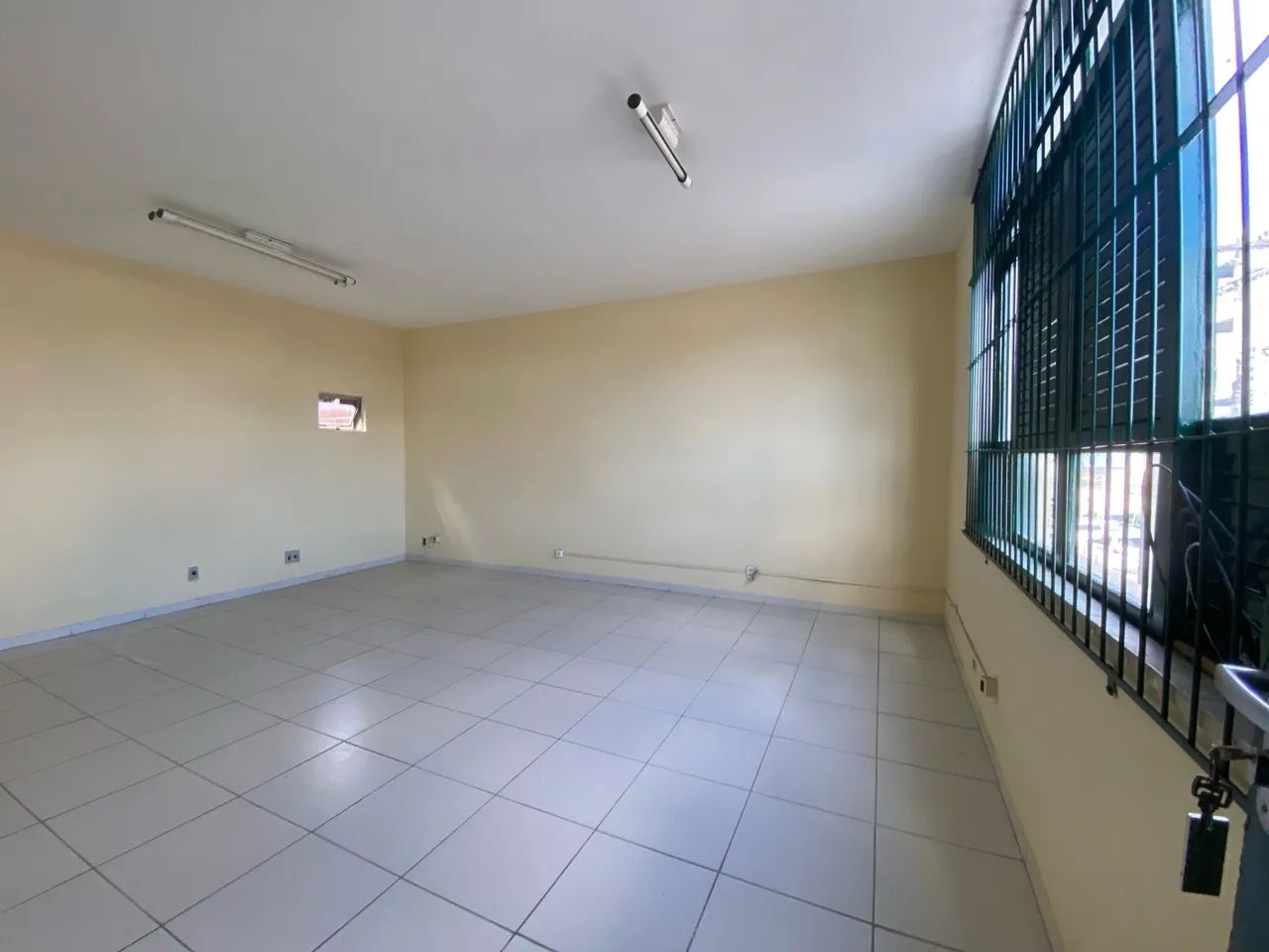 Localização privilegiada salas comerciais cento da cidade  - Foto 3