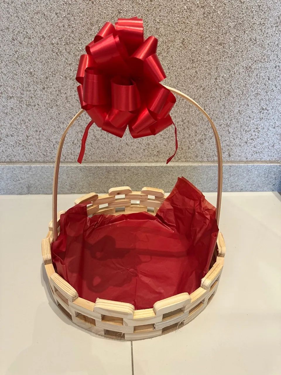 Cesta Decorativa Romântica para Presente - Foto 2