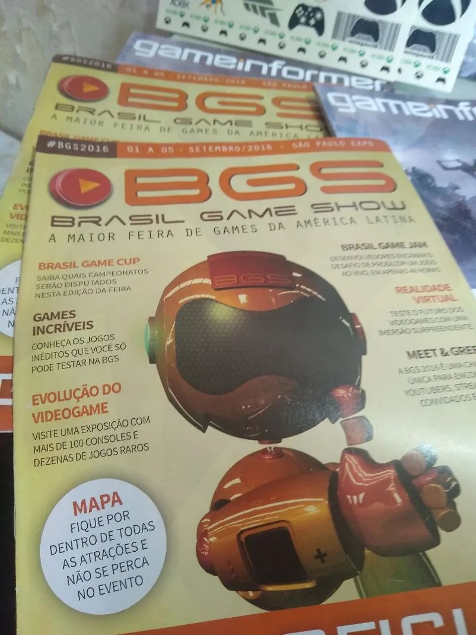 Revistas Game Informer - Brasil Game Show - Foto 2