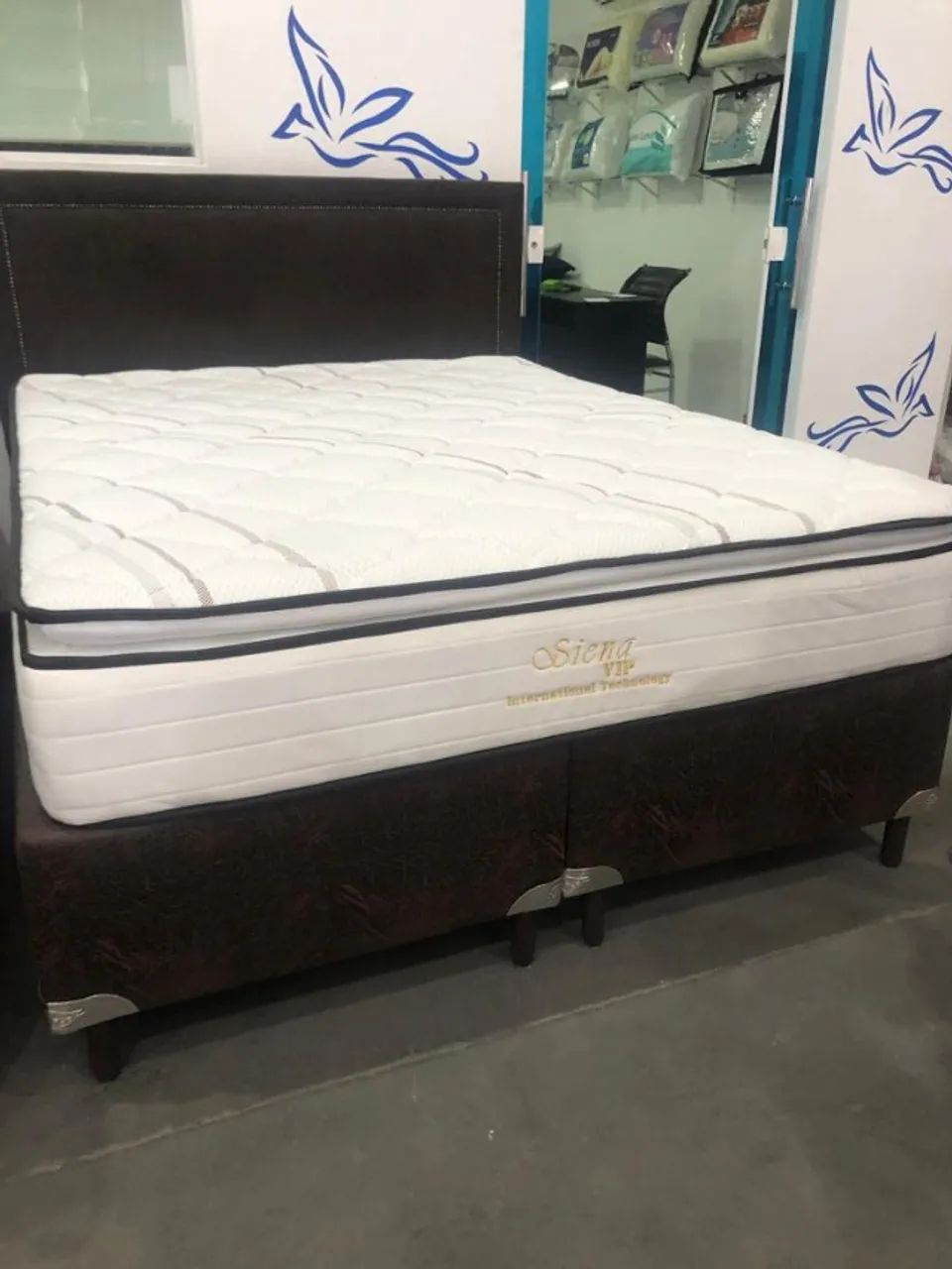 Hermosa cama box KING Siena Vip SoftFlex - Entrega gratuita a Fortaleza