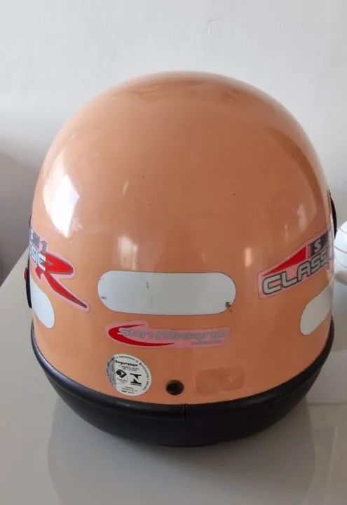 Capa de chuva e capacete  - Foto 4