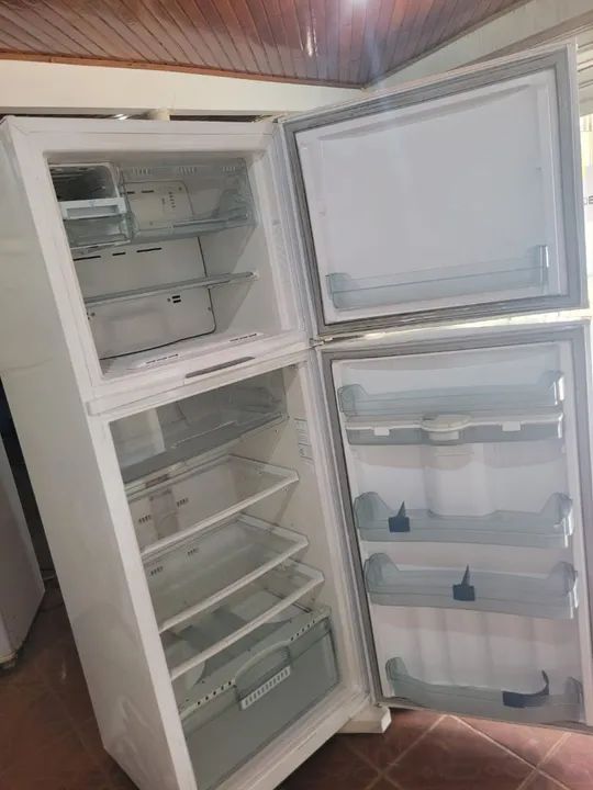 Geladeira FROST FREE - Brastemp - Foto 2