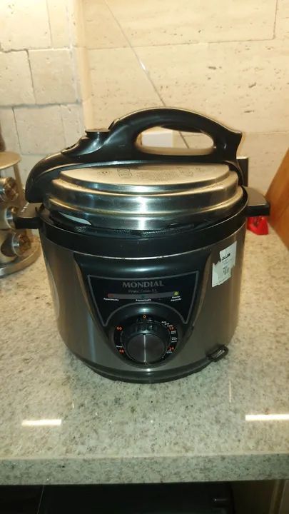 Panela de Pressão Mondial 6 Litros - NOVA