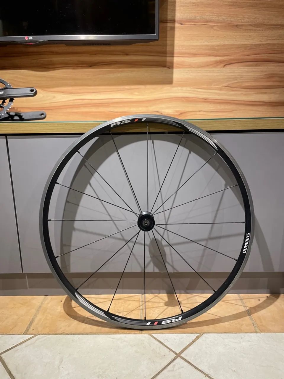 Rodas Shimano RS11 - Foto 5