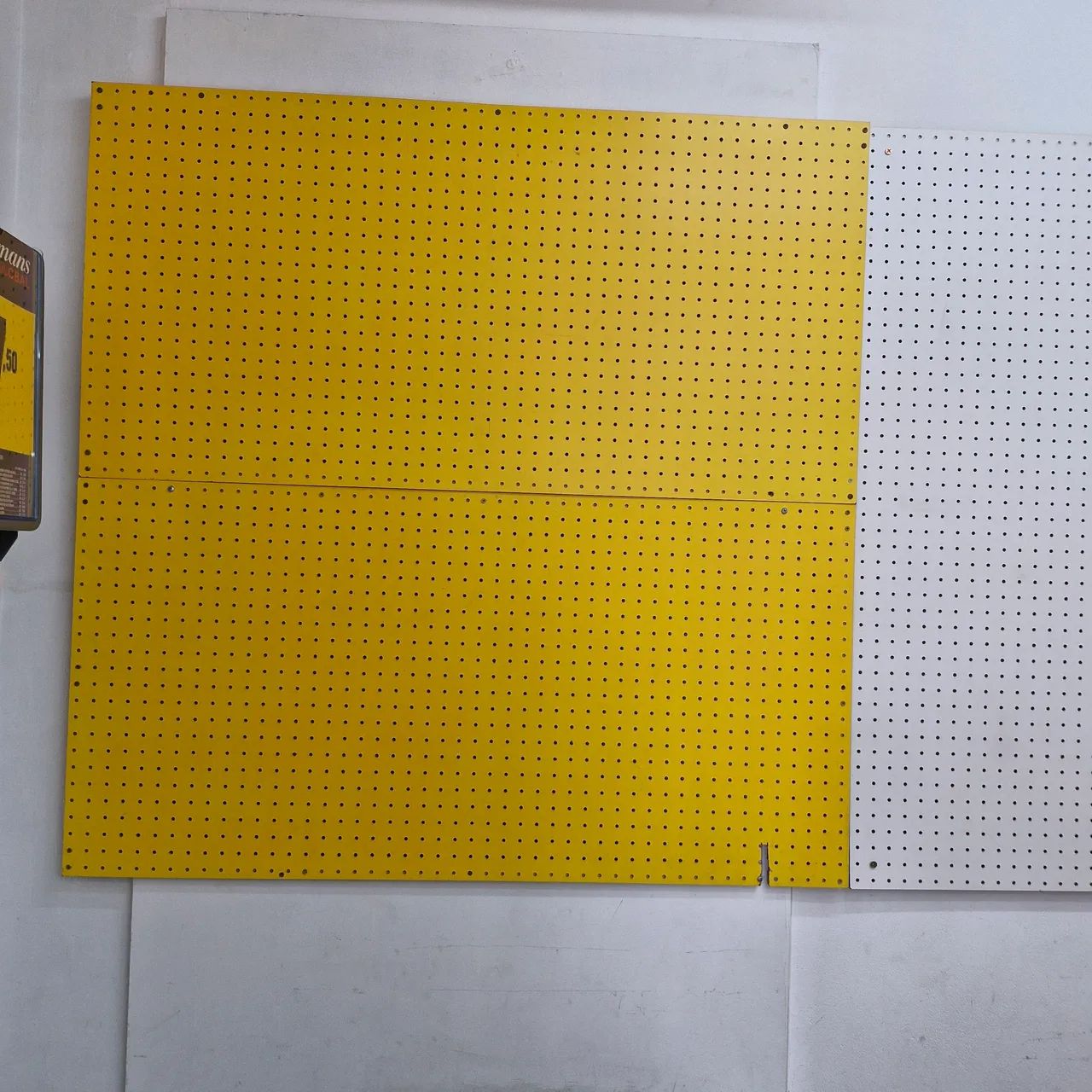 Perforated Panel64872652692609120