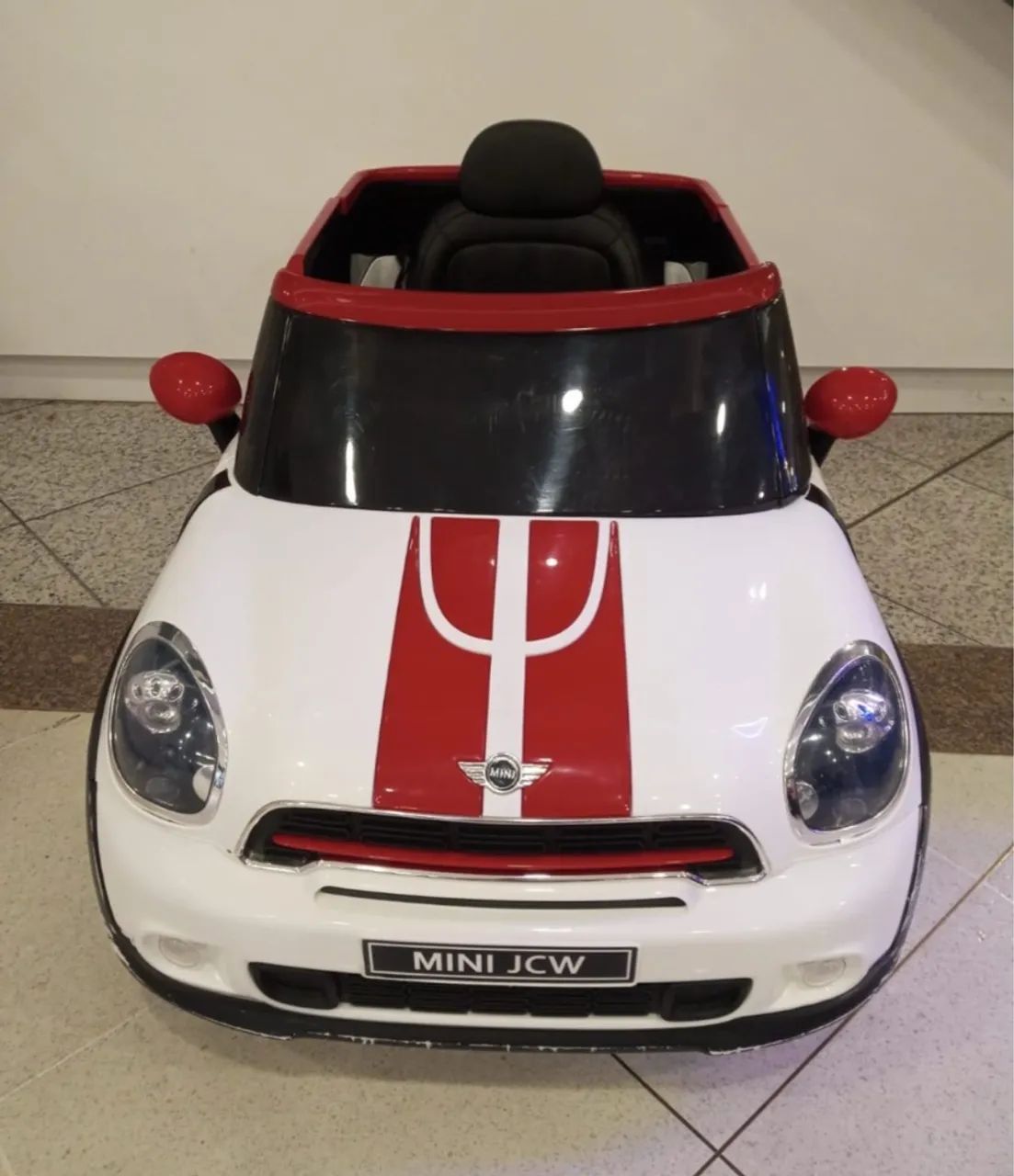 Mini Cooper Elétrico Infantil - Branco e Vermelho - Foto 2