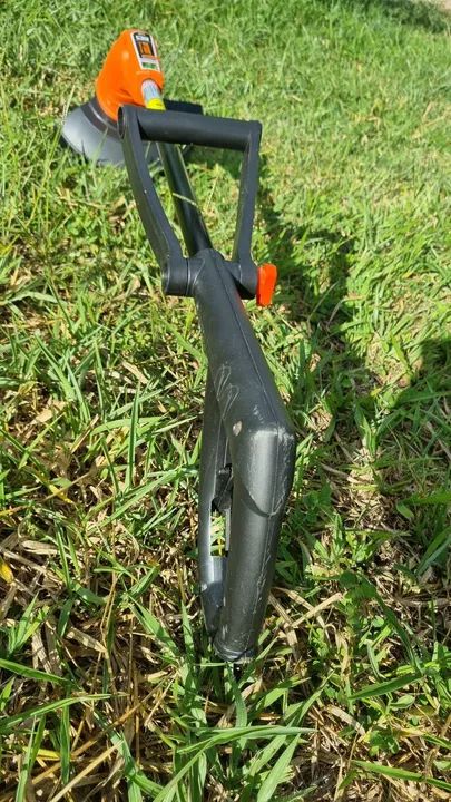 Aparador de Grama Tramontina 220V - Foto 4