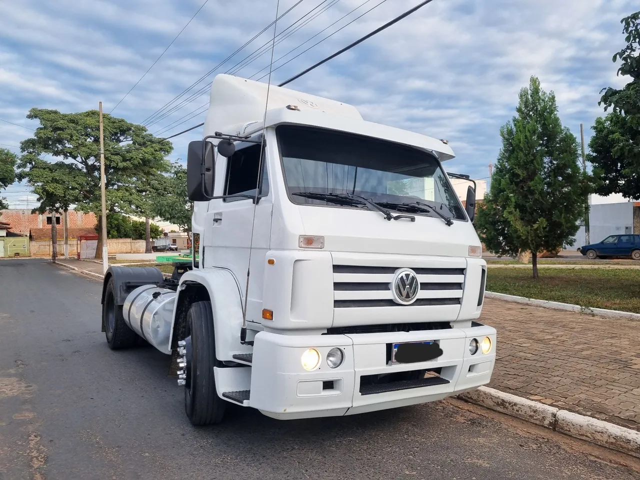 Vw Titan 18-310 2004 (Restaurado)