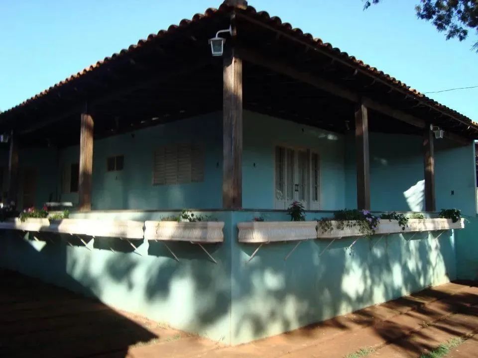 Rancho em Quatif, Próximo a Água Comprida MG com 3 Suítes (1 com Hidromassagem) - Foto 5