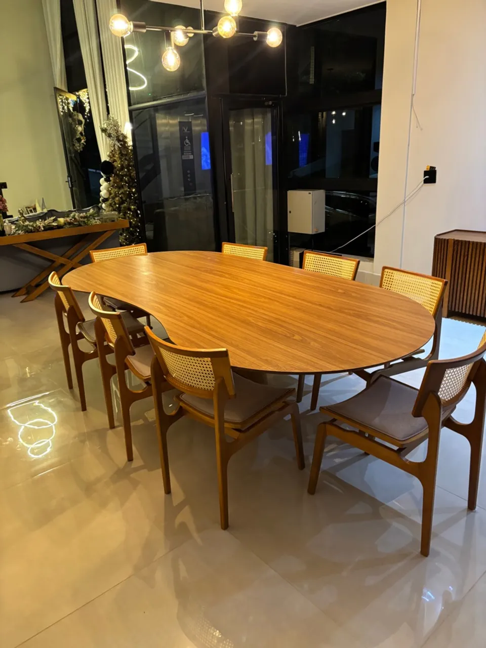 Mesa orgânica tampo madeira freijó 2,70X1,30