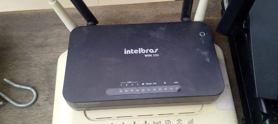 Roteadores Wi-Fi e Modens Wi-Fi USB usados  - Foto 5