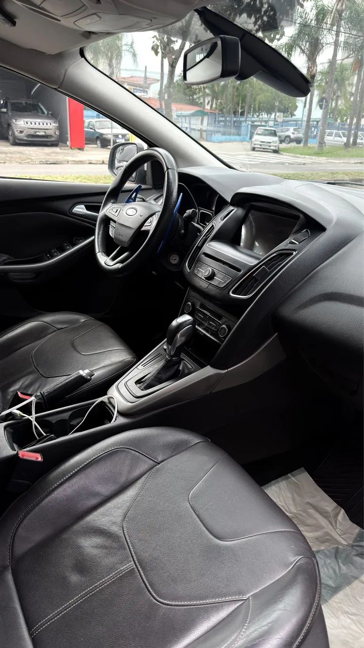 Ford Focus Fastback Se/se Plus 2.0 Flex Aut. 2017 - Foto 2